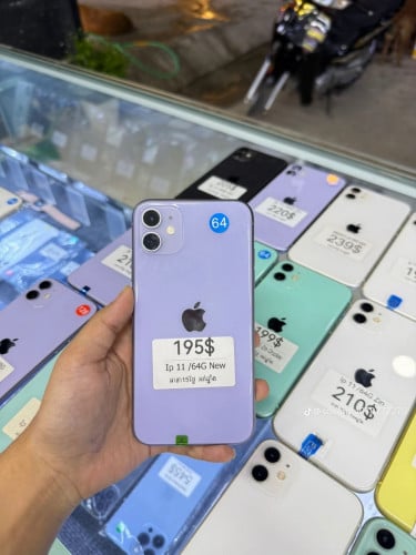 លក់ទូរ Iphone 11 1ដើមនៅស្អាតទាំងអស់