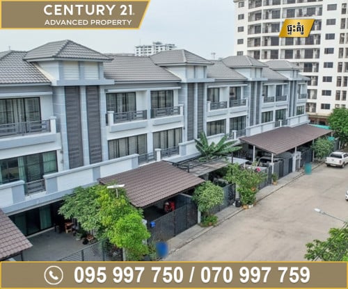 🏘 វីឡាកូនកាត់ (LB) ក្នុងបុរី វិមាន​សាគូរ៉ា​ ត្រូវការលក់បន្ទាន់ខ្លាំង