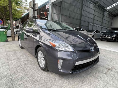 🚘Toyota Prius Plugin-hybrid 2012 ក្រដាសពន្ធ ពណ៌ប្រផេះ
