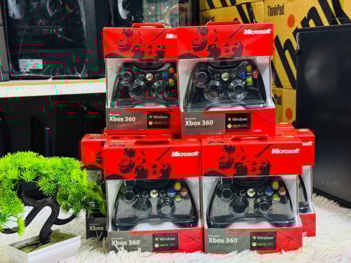 ដៃហ្គេម Xbox 360