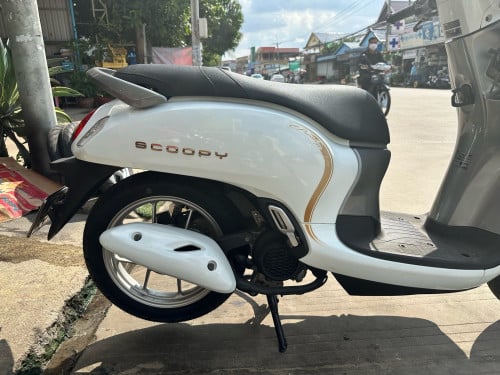 021ខ្ចីណាស់បងៗ កាតស៊ីនចំ នៅពន្លឺសុវណ្ណ