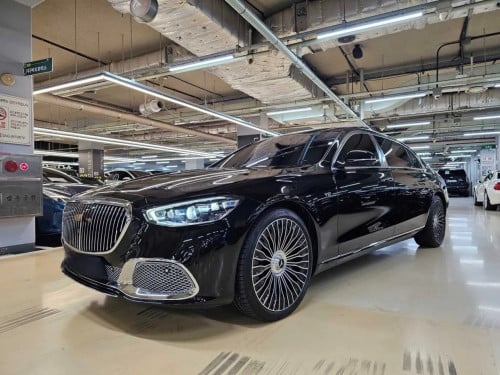 Maybach S680 6.0 V12 2022
