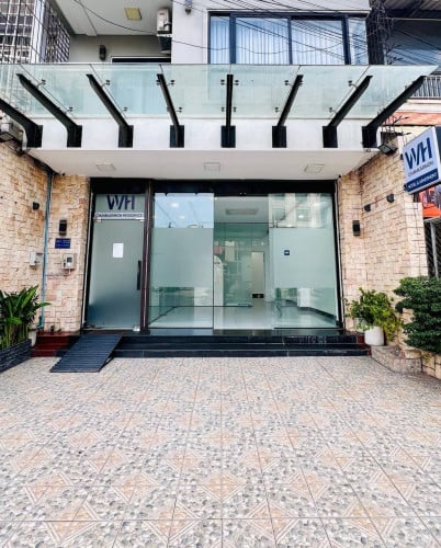 Shop For Rent- Tonle Basak (Sothearos Street)