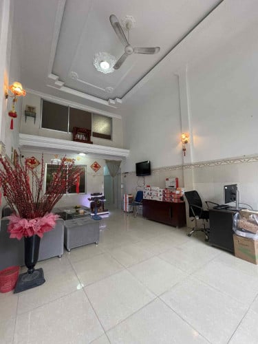 លក់ផ្ទះល្វែងជាបន្ទាន់