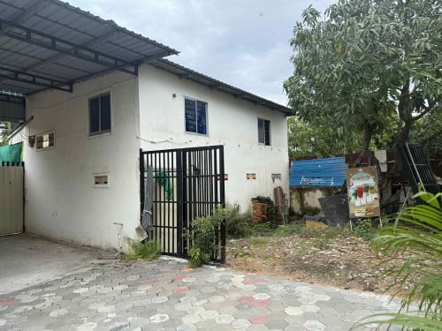 ដីសម្រាប់ជួល