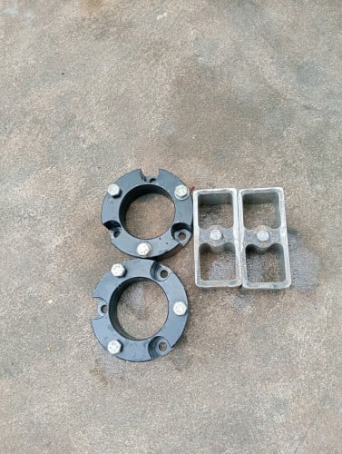 លក់កំណល់ទ្បានតាកូមា២០០៦មុខនិងក្រោយ