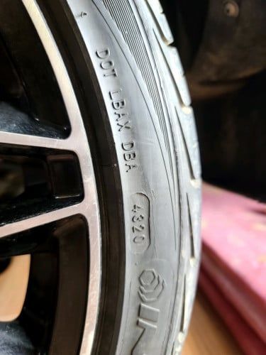 លក់សំបកនិងយ៉ាន់