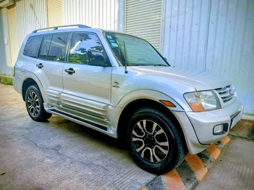 ឡានជិះផ្ទាល់ លក់ដូរសេរី