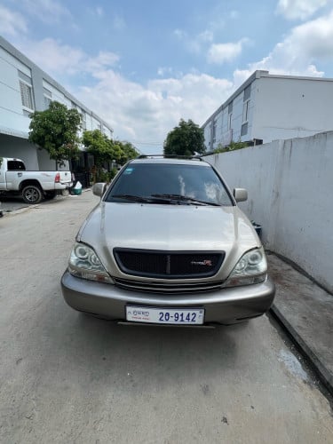 ឡានលក់​ 85$$