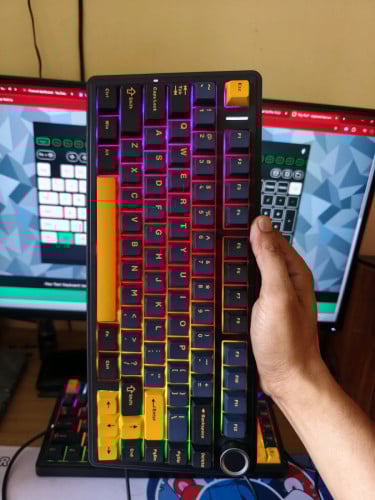 លក់ Keyboard Aula F75 នៅស្អាត មានប្រអប់ 39$