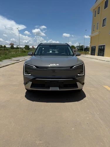 លក់Kia EV​ 720km wawplus តំលៃដូចឡា​នមួយទឹក