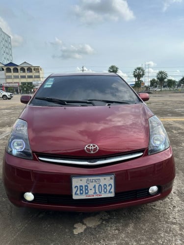 -​ prius 05​ full ម៉ាស៊ីន​ ប្រអប់​លេខ​ស្អាត​ ធានា​ឡាន​អត់​បុក​ អត់​ប៉ះ​ អត់​បាញ់​ថ្នាំ​ដូរ​ពណ៌​9000$