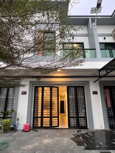 🏠 ផ្ទះលក់បន្ទាន់តម្លៃធូរ 68,000$ ( ចរចាបាន )✨