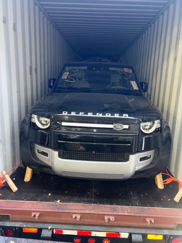 2020 Land Rover Defender 110 S ( 3មុឺនម៉ៃយថ្មីណាស់ )