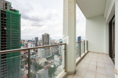 Embassy Central-3 Bedroom Condo For Sale, BKK1 📍