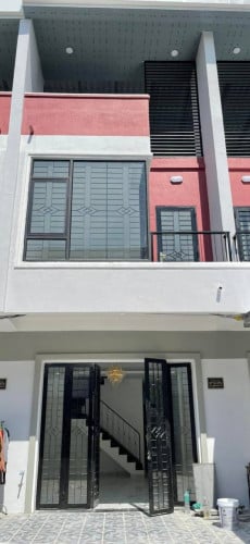 House For Rent and Sale