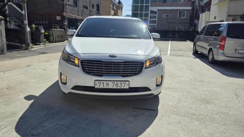 Kia Carnival Luxury 2016 ទ្វារអូតូ 2សន្លឹក