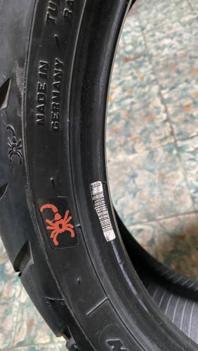 សំបកម៉ូតូធំ Pirelli Scorpion Trail