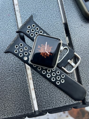 Sell iwatch series3 38mm