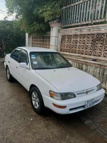 Toyota​ corolla ឆ្នាំ94