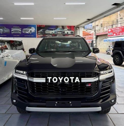 Toyota Land Cruiser GR Sport HEV 2025 V6 3.5L, Twin Turbo Hybrid Full Option តម្លៃចរចារគ្នាបាន 保證特價