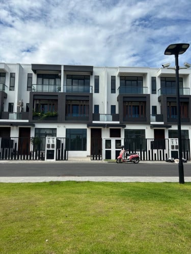 Twin Villa B-XX for sales Prince One Tropica Sensok