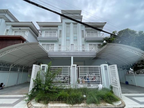 Villa for rent near Aeon2 mall