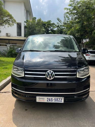 Volkswagen Caravelle 2018 ឡានម្ចាស់ដើមទិញពីក្រុមហ៊ុនផ្ទាល់