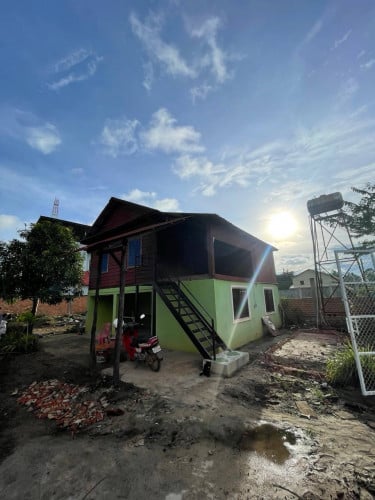 ផ្ទះ​ នឹង​ ដីសម្រាប់ជួល