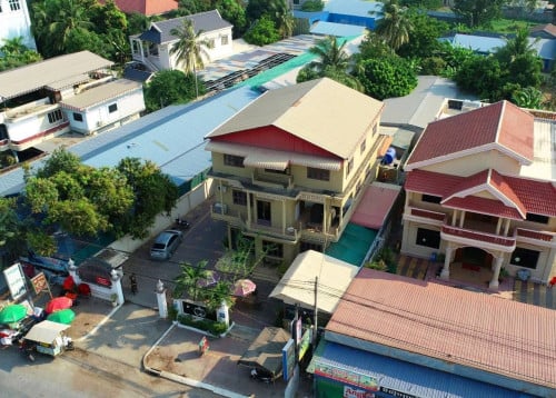 ដីផ្ទះជិតស្ពានស្ទឹងសង្កែ