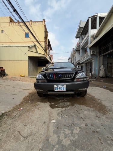 ឡានស្អាតខ្លាំងជិះផ្ទាល់ខ្លួនប៉ុង1