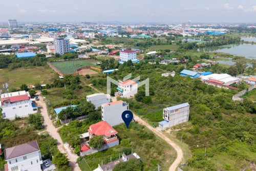 ដីសម្រាប់លក់ជិតផ្សារ Aeon 2-Land For Sale near Aeon 2 📍