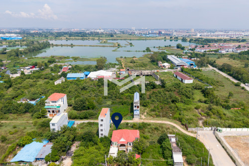 ដីសម្រាប់លក់ជិតផ្សារ Aeon 2-Land For Sale near Aeon 2 📍