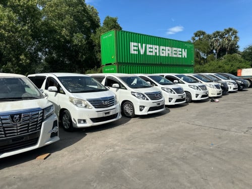 ស្តុក ALPHARD នាំចូលផ្ទាល់ សាងក៏បាន ធានាតំលៃពិសេស