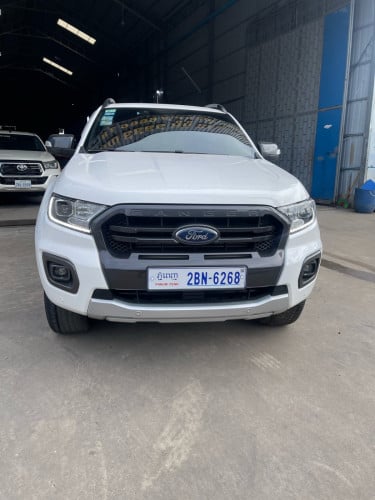 ចង់លក់ ford ranger wildtrak 2021 bi- turbo