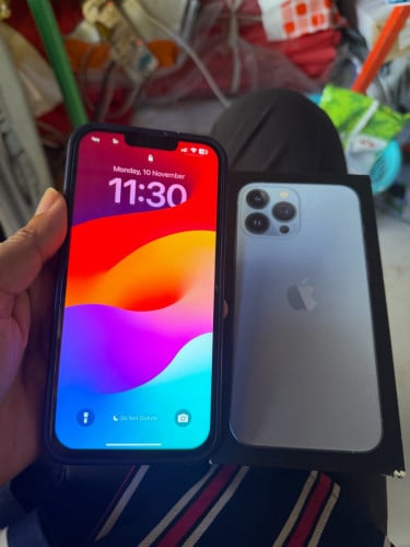 ខ្ញុំចង់លក់ iPhone 13 Pro Max  290$ មានប្រអប់