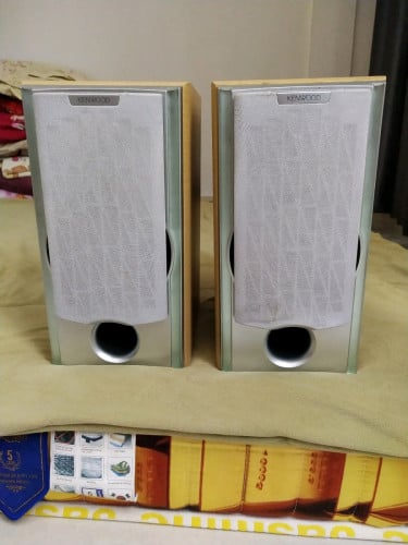 លក់បាស់ម៉ាកkenwoodនៅស្អាតសំឡេងពិរោះធុងឈើស្អាត