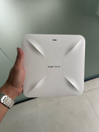 ដុំ Ruijie មួយទឹកលក់ មាន4គ្រាប់​  1គ្រាប់ 65$