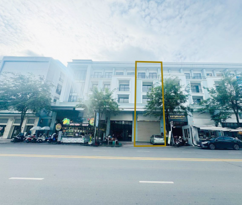 ផ្ទះអាជីវកម្មសម្រាប់ជួល | Shophouse for Rent