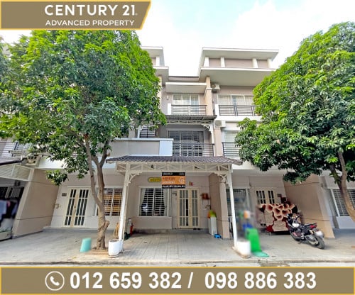 🏘 វីឡាកូនកាត់ (LA) សម្រាប់ជួល ក្នុងបុរី ប៉េងហួតប៉េសេ