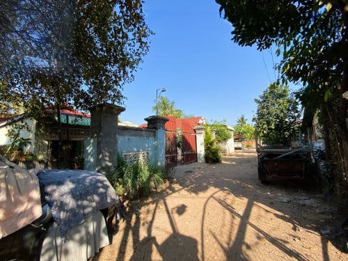 🏦House Available for Urgent Sale at a Special Price (Negotiable).