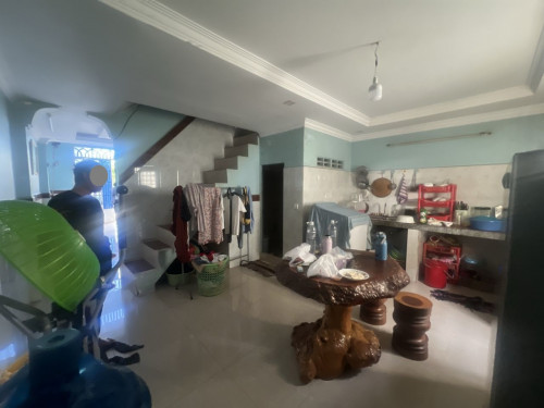 ๐ฆHouse Available for Urgent Sale at a Special Price (Negotiable).