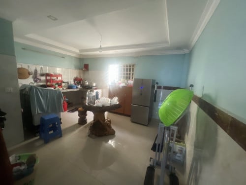 ๐ฆHouse Available for Urgent Sale at a Special Price (Negotiable).