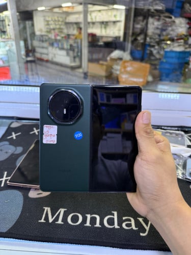 HORON magic V3 ក្រុមហ៊ុន sim2 512G /12G ស្អាត