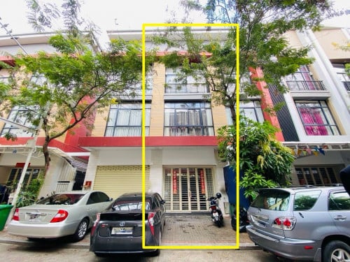 HOUSE FOR RENT AT PENG HUOTH BEOUNG SNOR