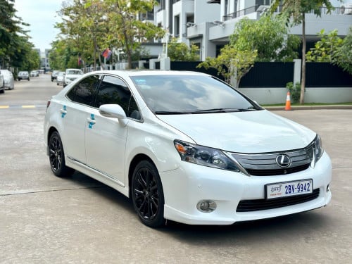 HS 250h Full option  ( 22500$ )