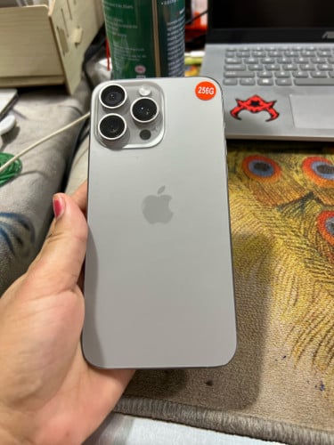 iPhone 15 pro max 256G សុំណុំហ្សីនណែន ស្អាត99% លក់790$ទីតាំងបឹងសាឡាង ជិតស្នុកឃ័រ888 070419919