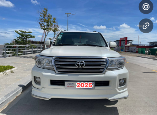 Land Criuser 08 up to 015 លក់បន្ទាន់ ត្រូវការលុយបង្វិល