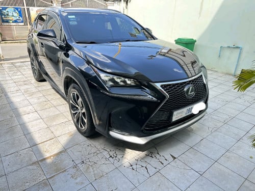 Lexus nx 2015 Fsports ហ្សីនគុជ3 ប៊ូតុង5គ្រាប់បុង2