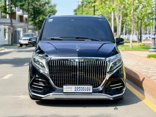 Mercedes Benz V-class